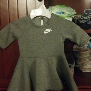 Baby girl 2t nike dress